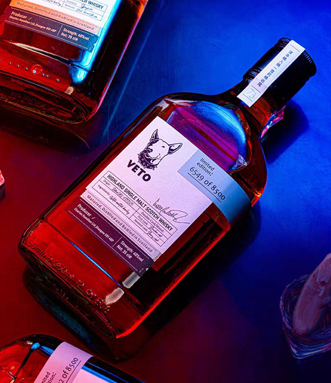 Xo Brandy Gold Foil Embossing Labels Roll Vinyl Stickers For Wine Bottles